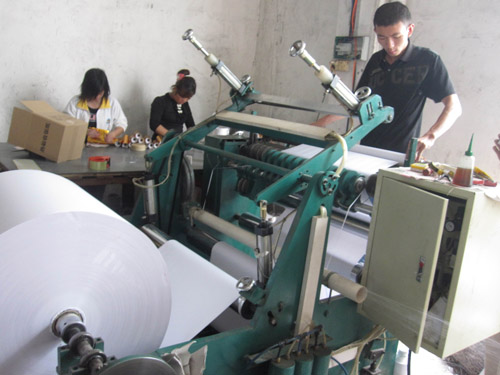 湘印纸业-收银纸生产现场