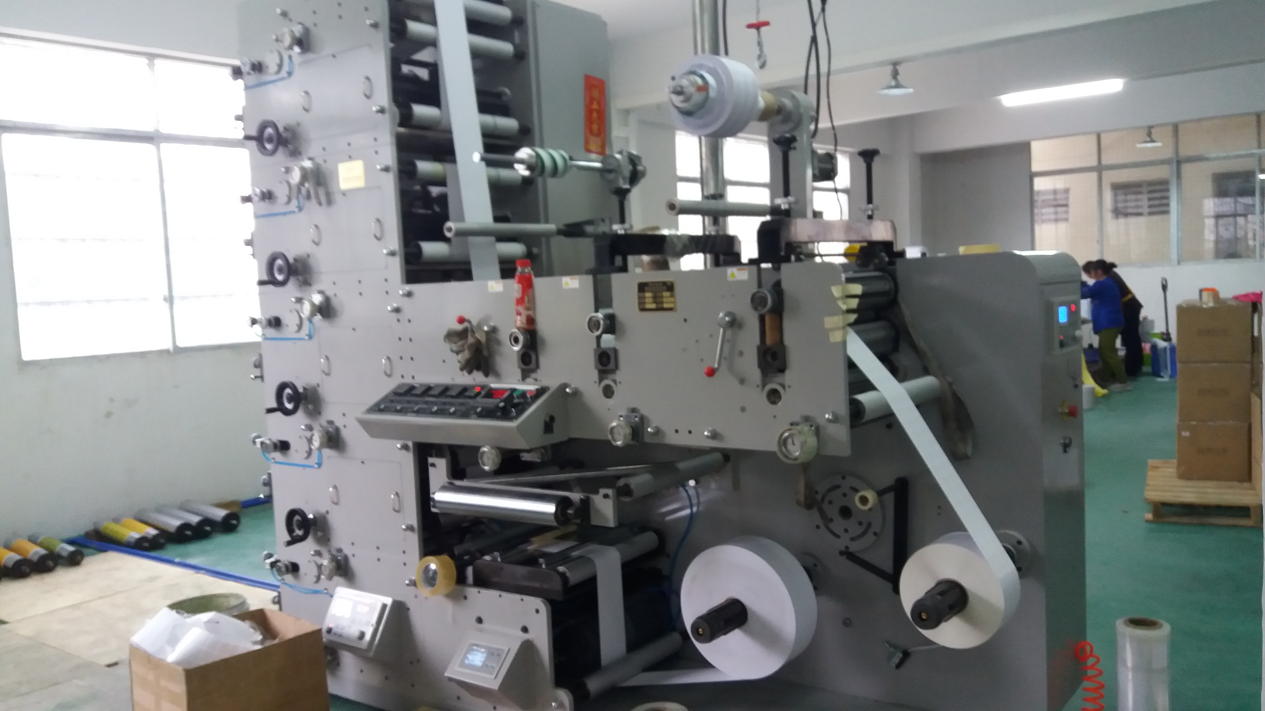 标签柔版印刷设备-长沙湘印纸业